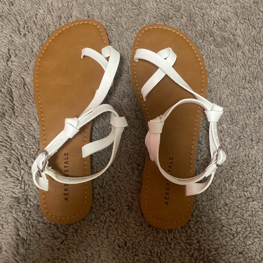 White Aeropostale sandals